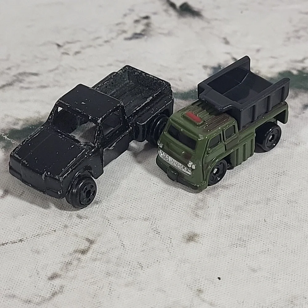 Mini Cars Diecast Lot‎ of 7 Assorted Vehicles